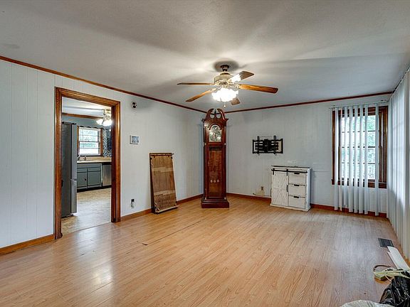 4th image of 280 Orlando Dr NE
