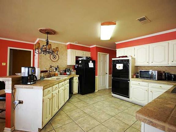2nd image of 8690 Grandbury Pl