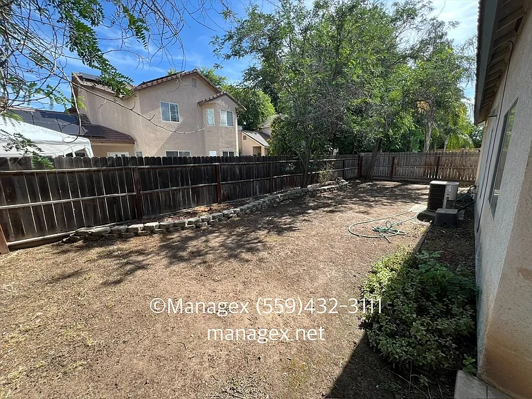 2360 E La Quinta Dr — Photo 16