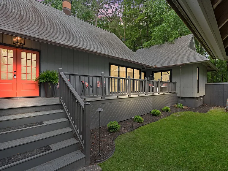 211 Wendwood Dr — Photo 41