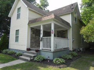 210 W Sherwood St, Decatur, MI 49045