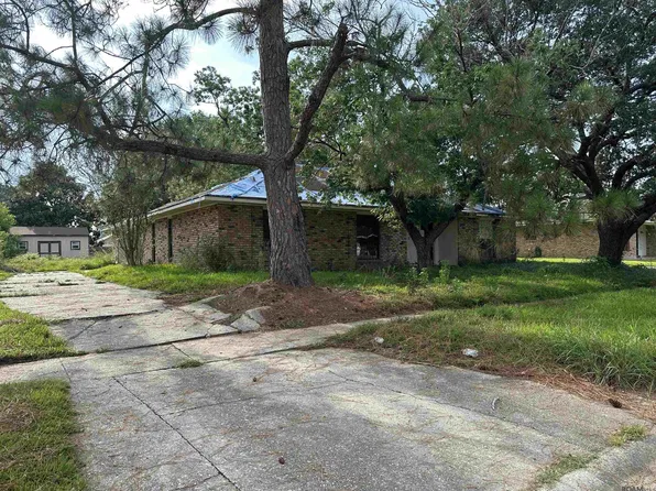 4930 Shadeland Dr, Baton Rouge, LA 70816