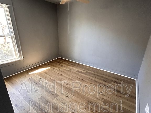 5th image of 1534 3rd Ave SE #4