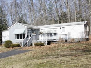 143 Parade Rd, Barnstead, NH 03218