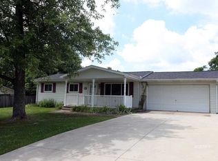82 Adelaide Dr, Gallipolis, OH
