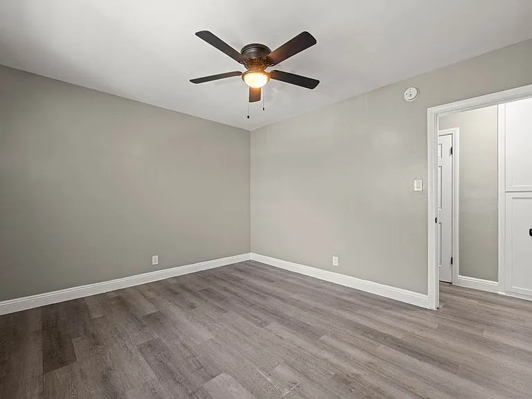 4018 & 4024 S Gelber Pl — Photo 13