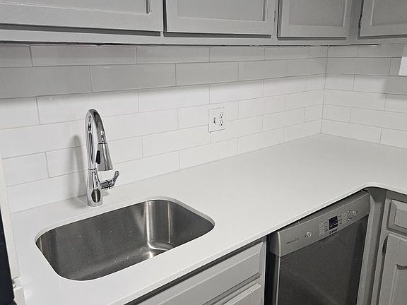 4th image of 68 Welsh Tract Rd APT 302