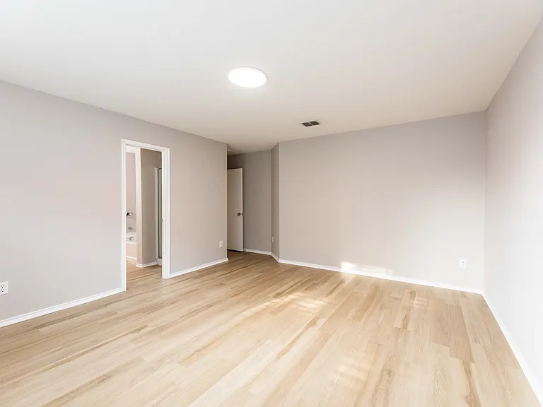 12870 Gillon Dr — Photo 12