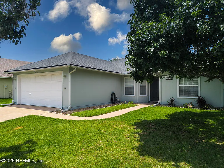 2084 Frogmore Dr — Photo 3