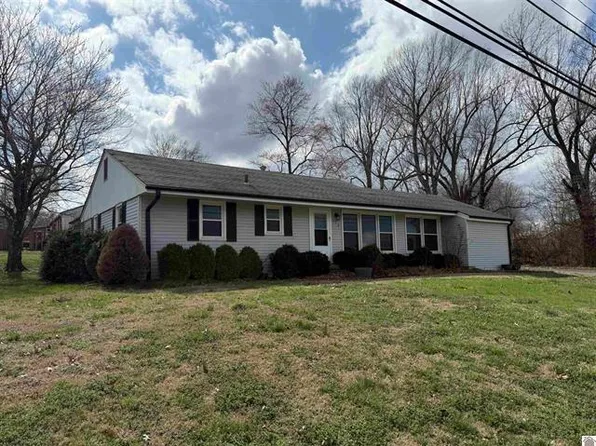658 E 5th Ave, Calvert City, KY 42029