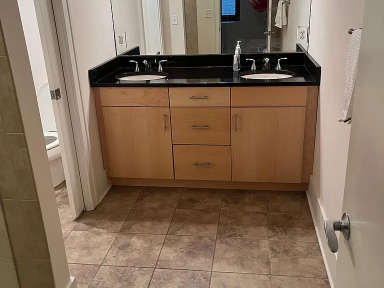 417 Vine St #403 — Photo 15