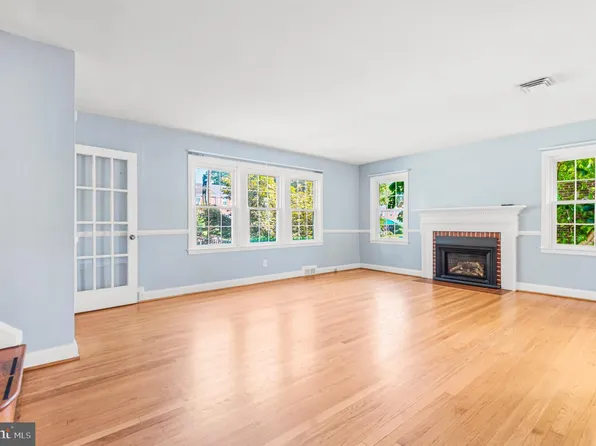 1837 Edgewood Rd, Towson, MD 21286