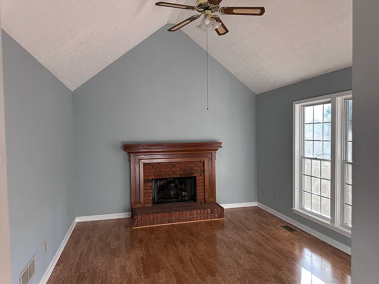 545 River Overlook Dr — Photo 11