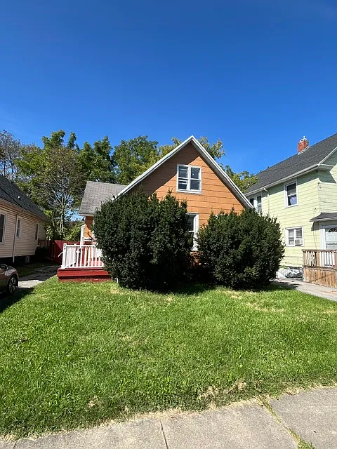 2 bed, 944 sqft, $1,300 — Photo 3