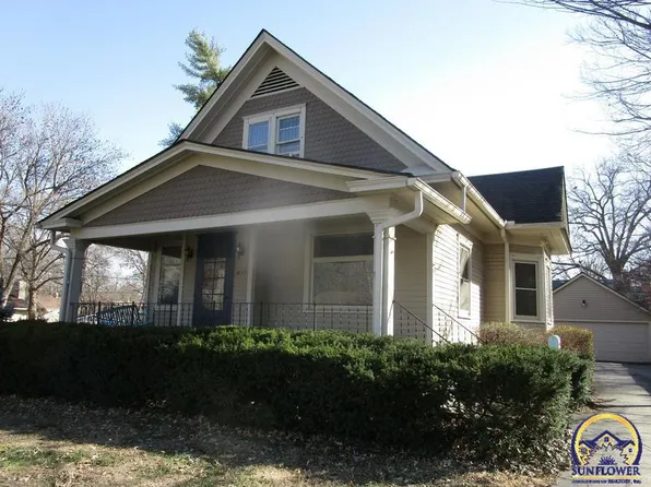 3115 SW 18th St, Topeka, KS 66604