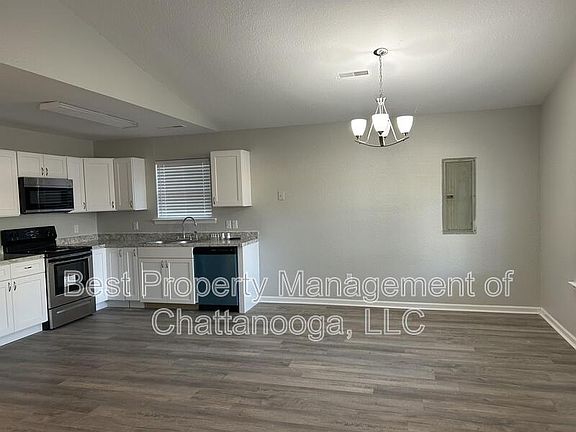 5th image of 862 N Orchard Knob Ave