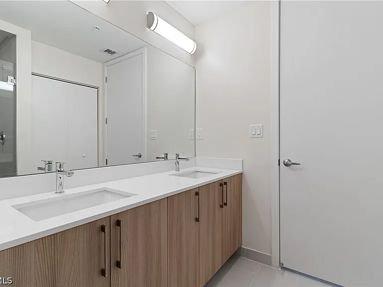 26600 Rosewood Pointe Dr #B-101 — Photo 11