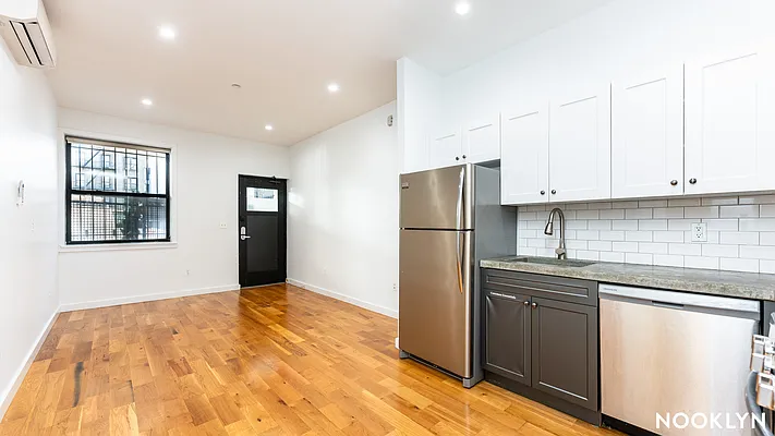 Rented by Nooklyn NYC LLC | media 20