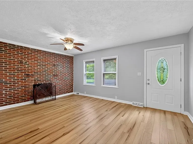 9541 Horseshoe Island Rd — Photo 5