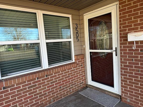 3rd image of 3505 Elm Pl