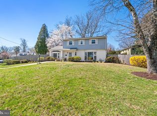 9706 Stoneham Ter, Bethesda, MD 20817