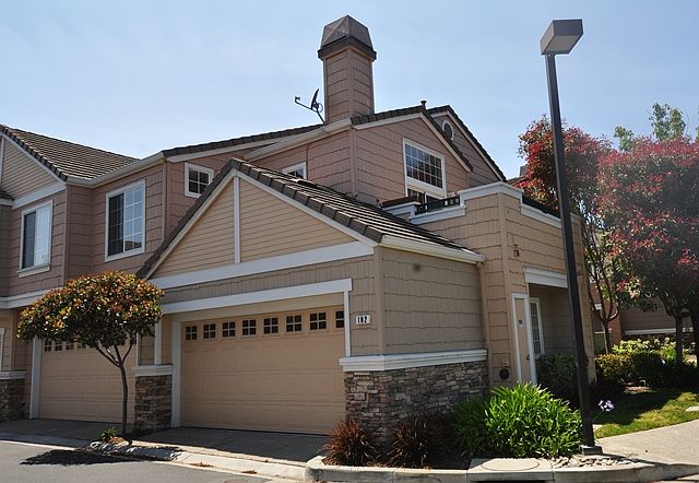 1st image of 102 Livorno Way
