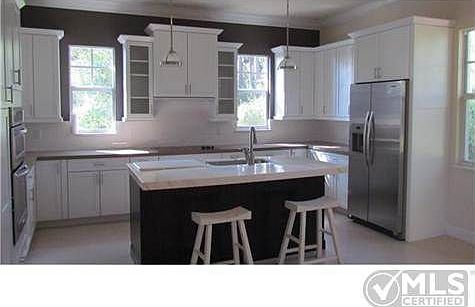 5th image of 3026 Ellsworth Ln