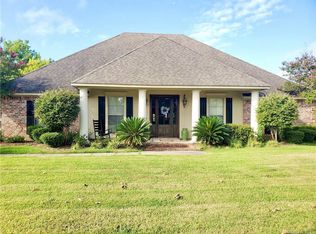 680 Ashley River Rd, Shreveport, LA 71115