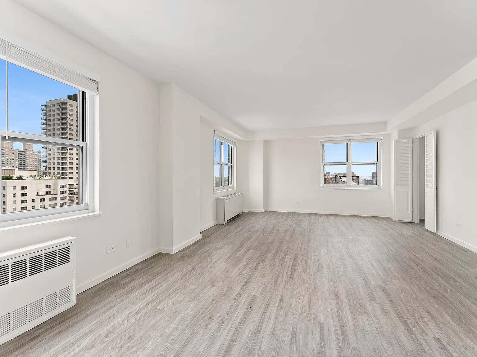 444 East 75th Street — Photo 2