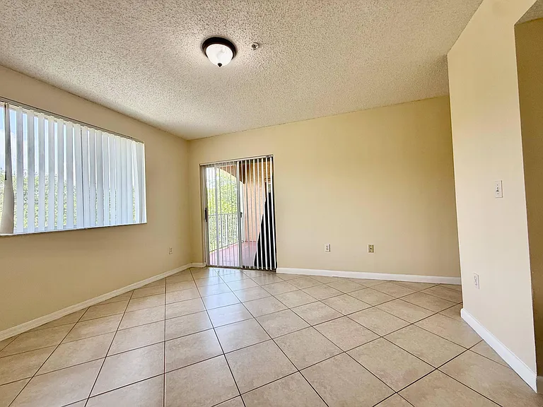3840 Lyons Rd #305 — Photo 7