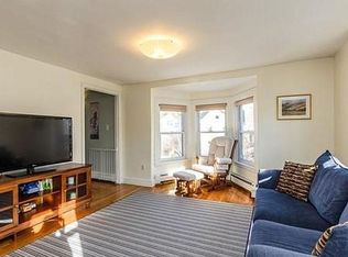 17 Green St #2R, Jamaica Plain, MA 02130