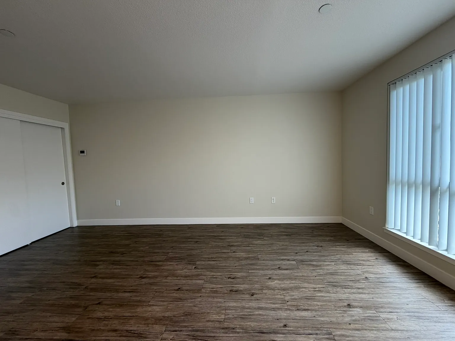 Arlington Apartments — Photo 4
