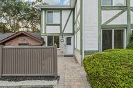 Brettonwoods Dr-S2409-001.jpg