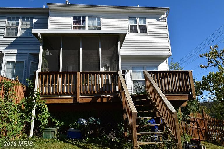 2nd image of 3537 21st St SE