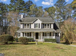 928 Gate Post Ln, Lawrenceville, GA 30044