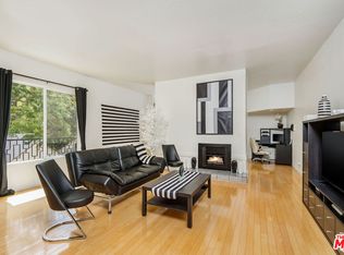 2041 Roscomare Rd, Los Angeles, CA 90077