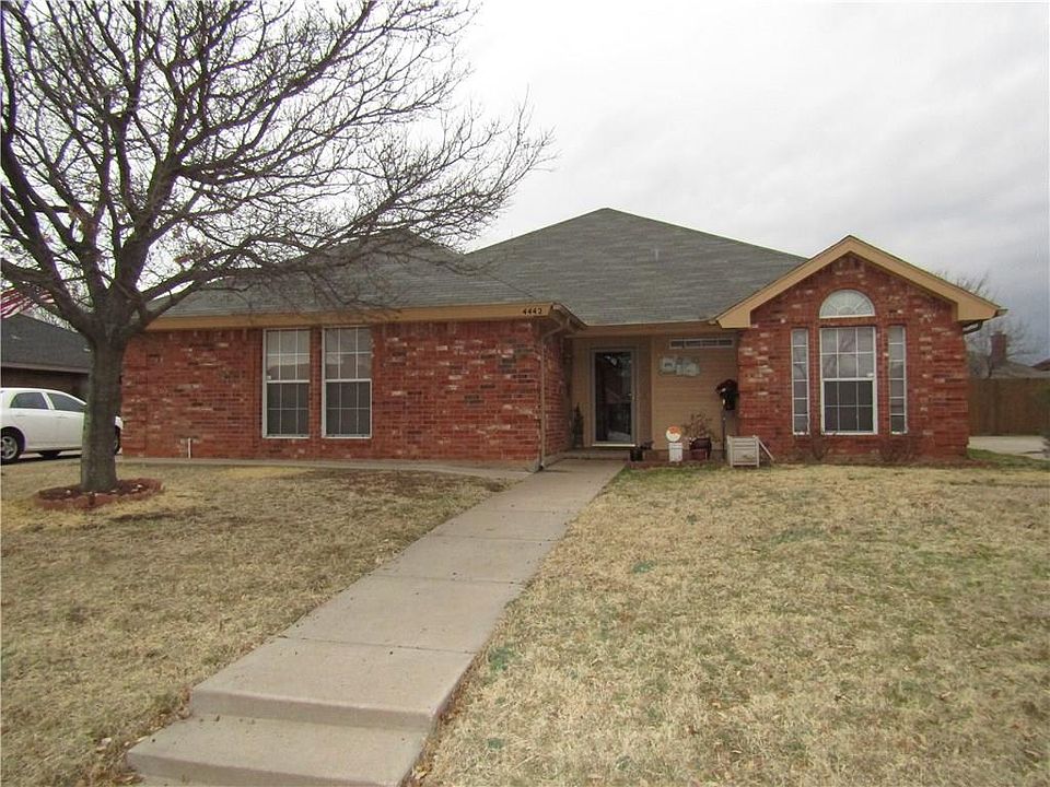 1st image of 4442 Pamela Dr