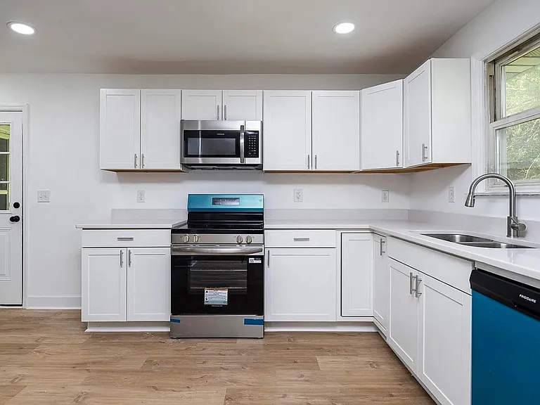 822 Apache Dr — Photo 7