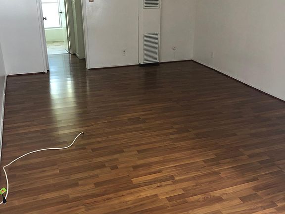 3rd image of 1165 N Normandie Ave APT 8