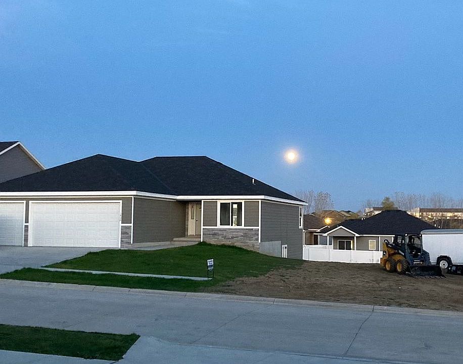 1st image of 1808 NW 55th St