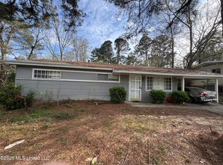 1421 Maria Dr, Jackson, MS