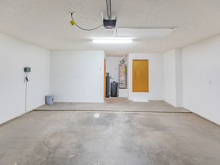 440 Glacier Dr — Photo 15