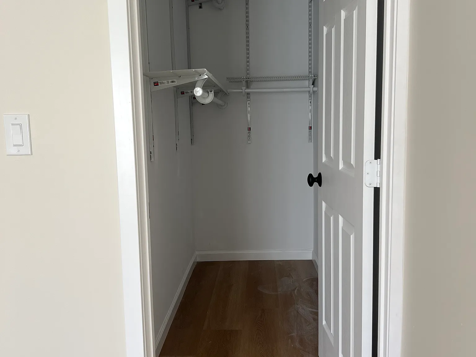 1/2 Collett Ave, Granada Hills — Photo 4