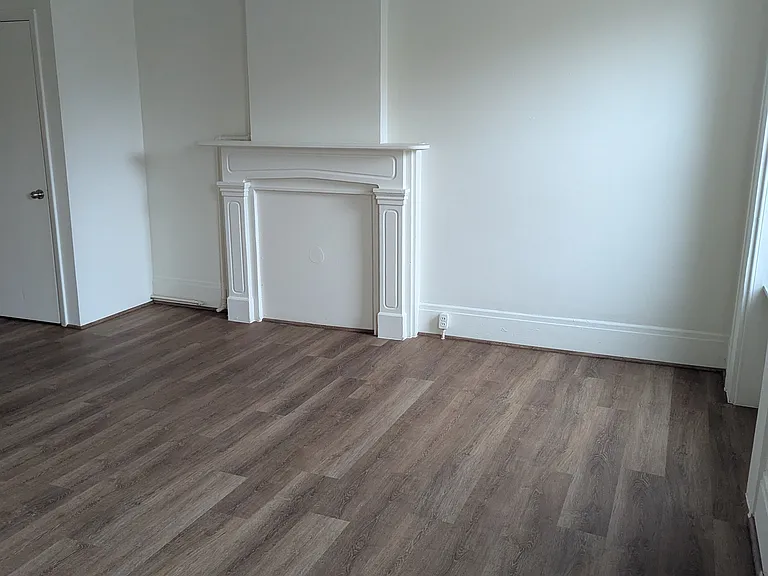 39 E Main St #1 — Photo 6