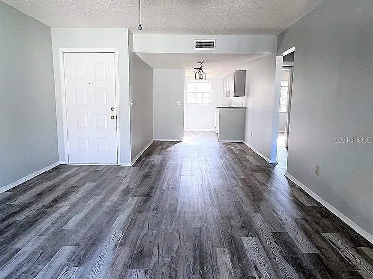 14470 Reuter Strasse Cir #3 — Photo 8
