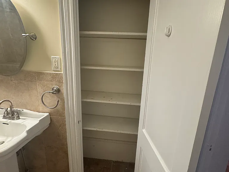 0 Butler St #1 — Photo 2