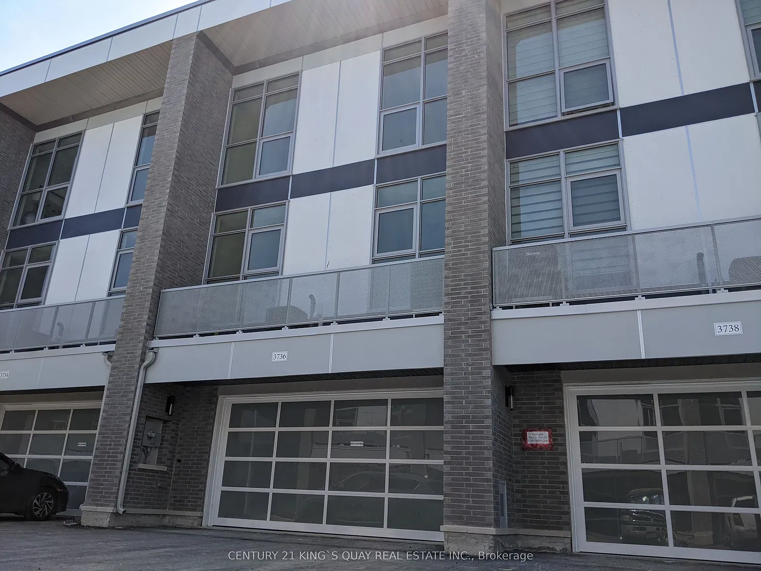 3 bed, $5,000 — Photo 4