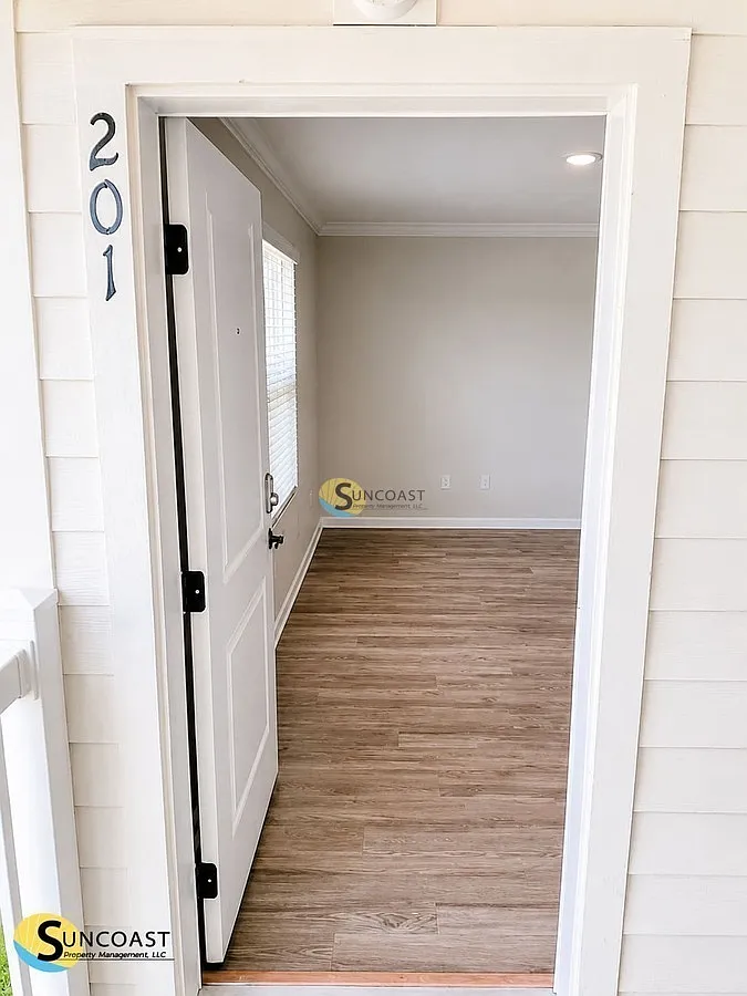Georgian Villas Is Now Leasing Modern 2-Bedroom Living In Arlington! — Photo 2