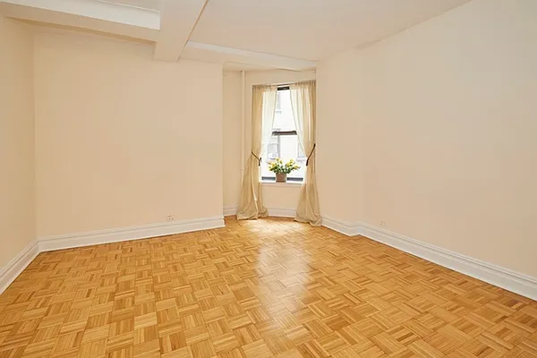 Rented by Brown Harris Stevens | media 25