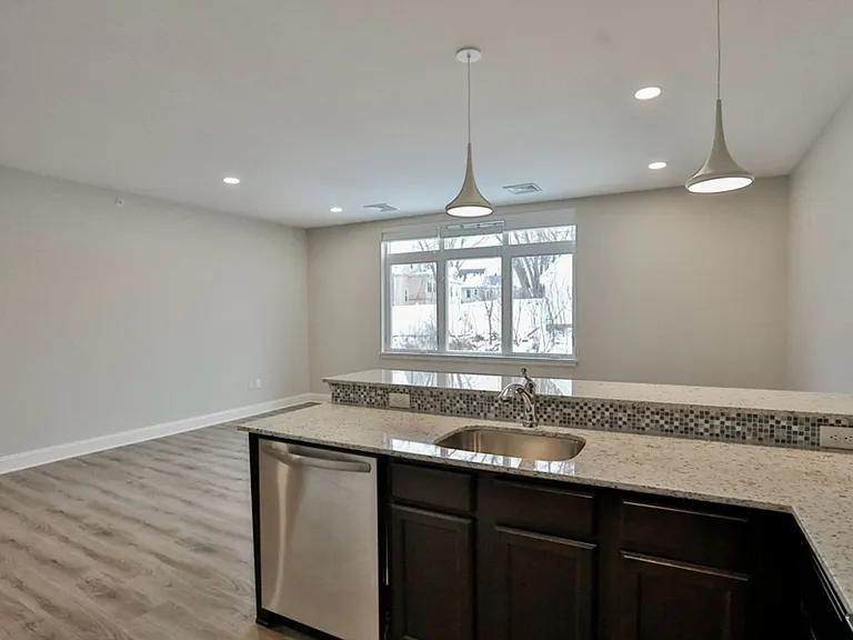 The Reserve on Hackett Apartments — Photo 7